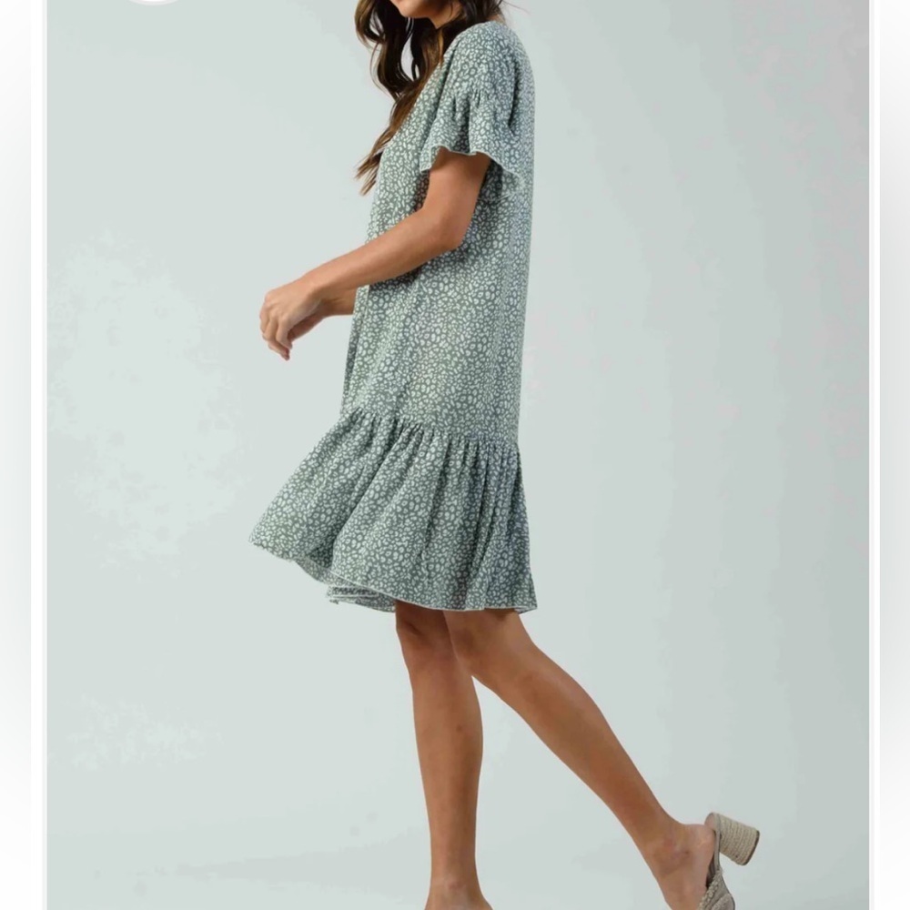 NWT Lucca Couture Sage Leopard Button-Down Dress - Picture 3 of 7